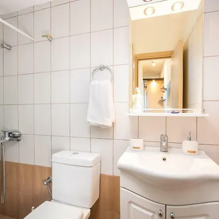 Sofia's & Amalia's House Corfu Feriehus *