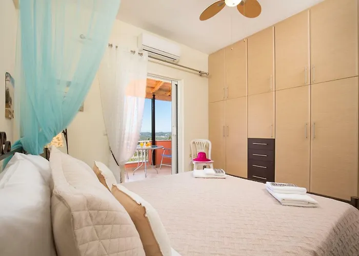 Sofia's & Amalia's House Corfu Valanio